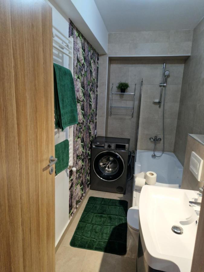 Appartamento Casa Mov Braşov Esterno foto